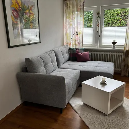 Oesterling Apartment *